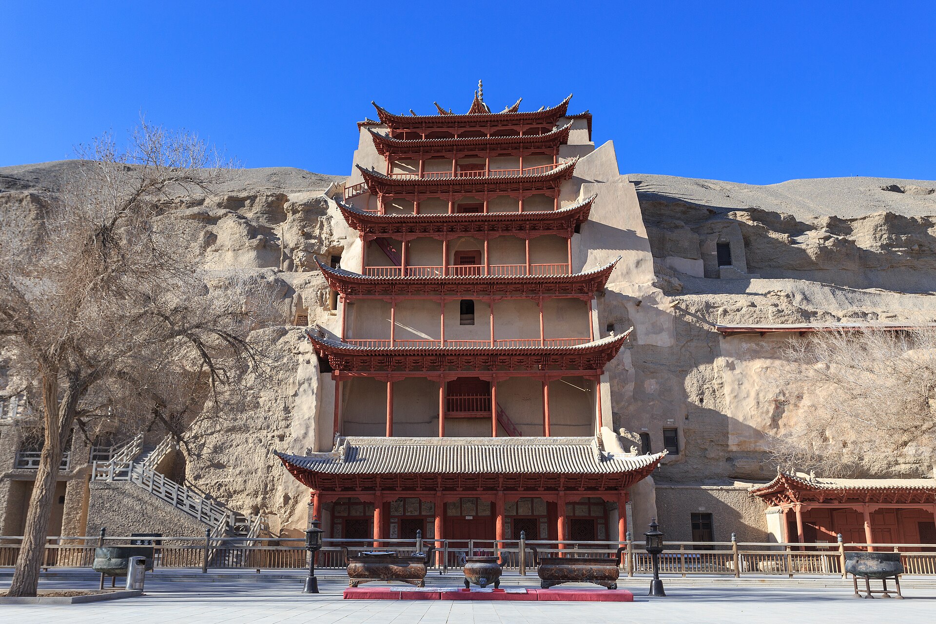 Nine-storey pavilion at the Mogao Caves cliff